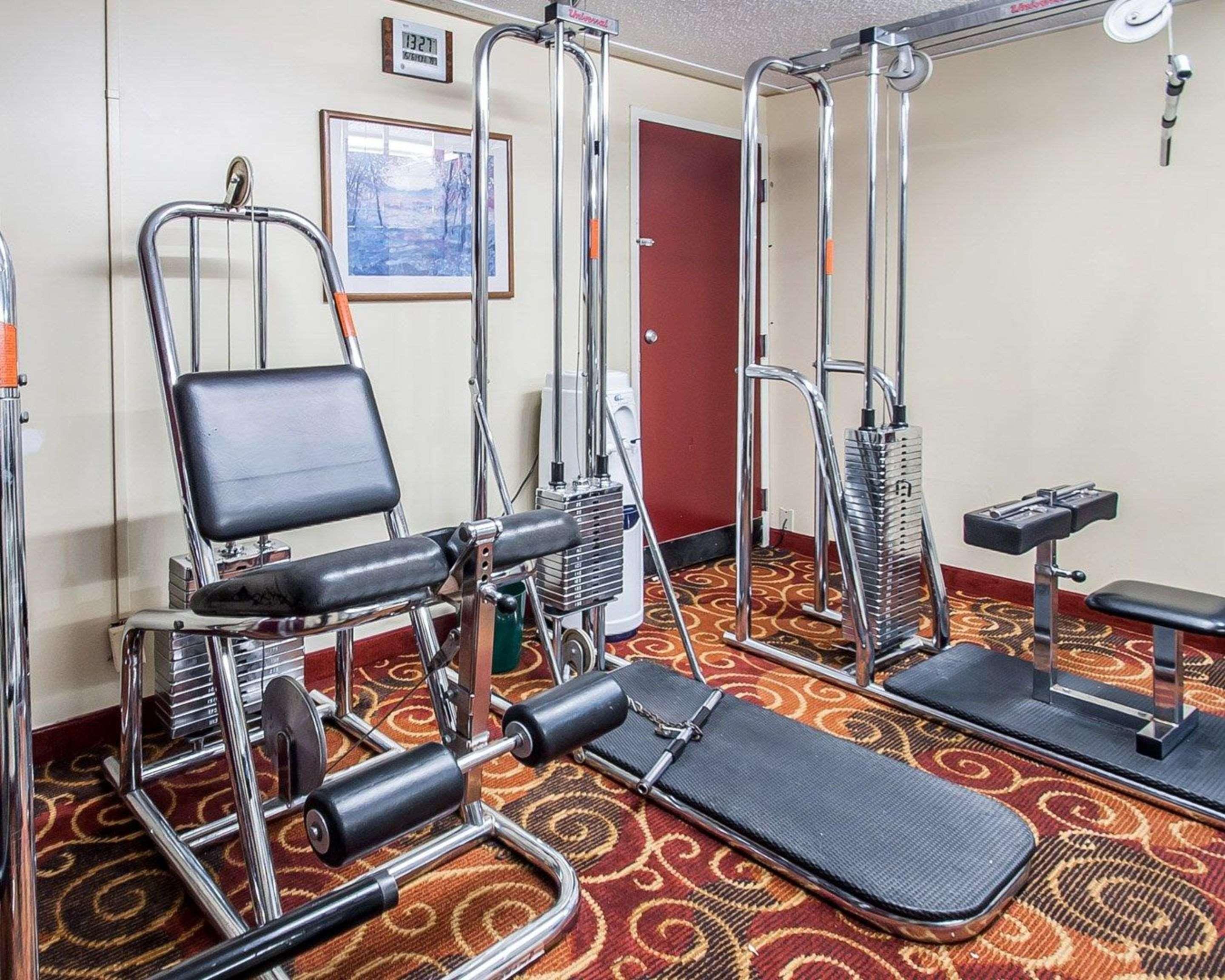 Quality Inn & Suites Kansas City I-435N Near Sports Complex Eksteriør bilde